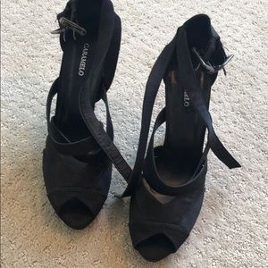 Caramelo Black 4-inch Heels